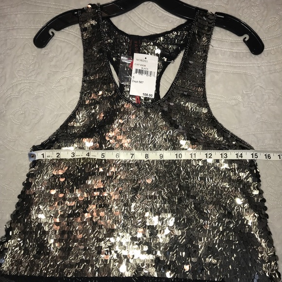 Nordstrom Savvy RAGA Gold sequin top😍 - Picture 3 of 8